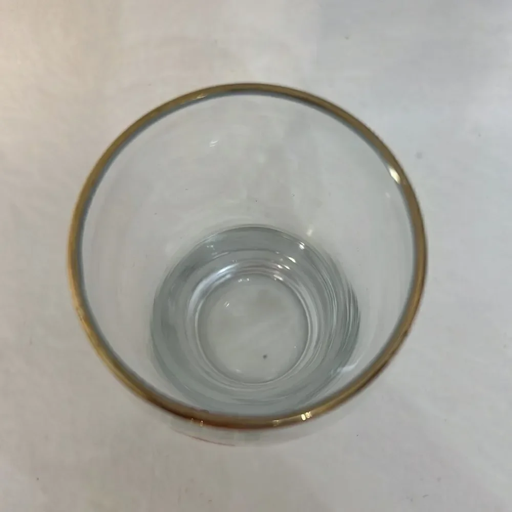 Heineken Logo Beer Glass 10 Oz Gold Trimmed 4 3/4 In Tall 2 In Round Bar Beer